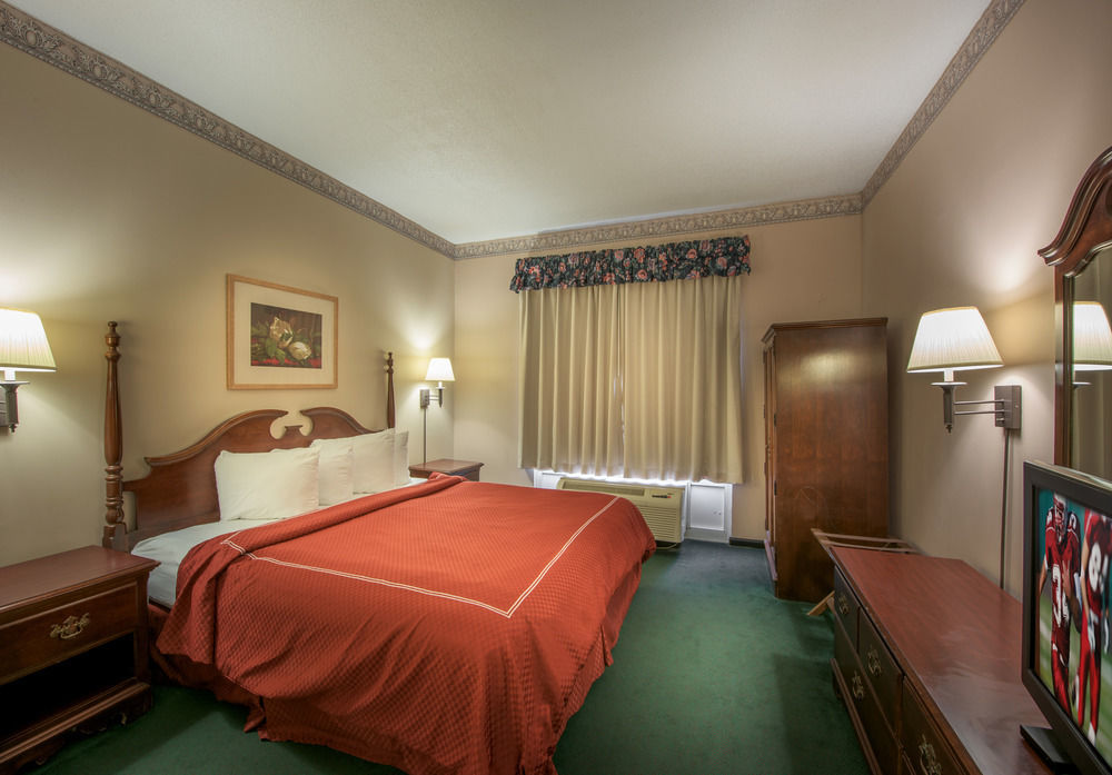 Red Roof Inn & Suites Albany, Ga Esterno foto