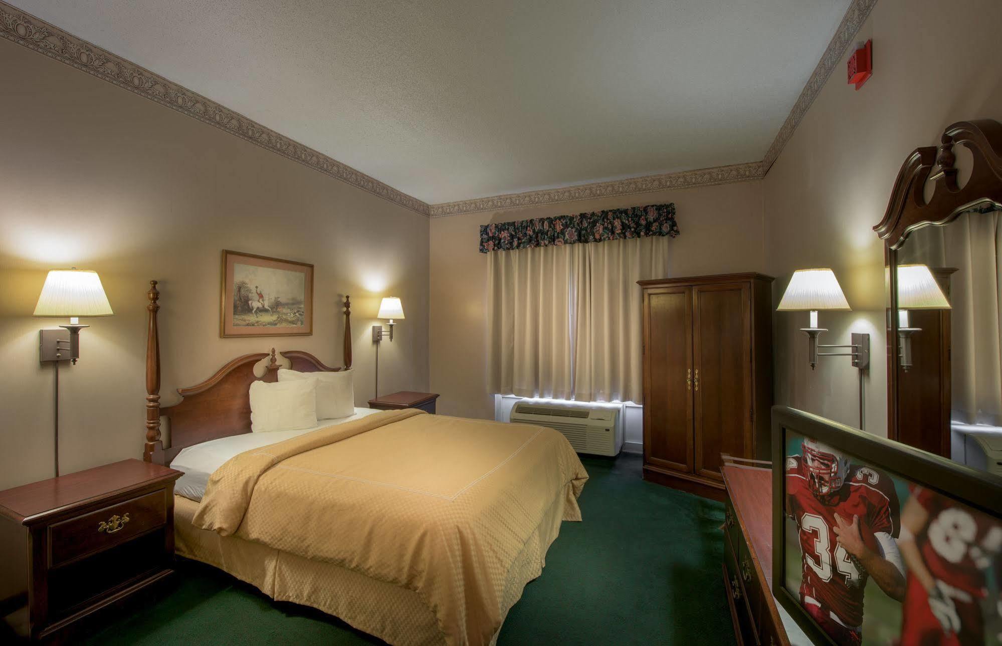 Red Roof Inn & Suites Albany, Ga Esterno foto