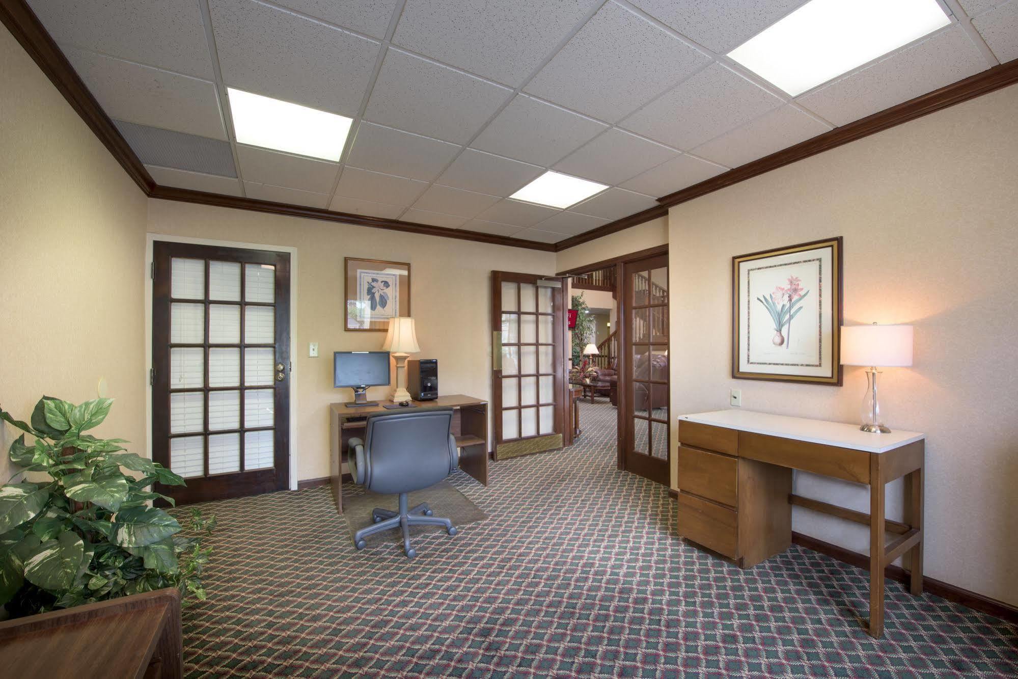 Red Roof Inn & Suites Albany, Ga Esterno foto